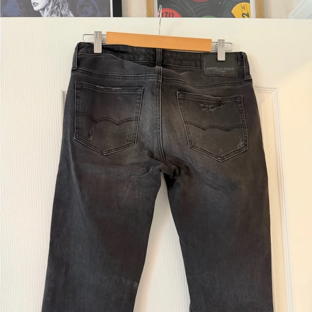 American Eagle Outfitters excellent no